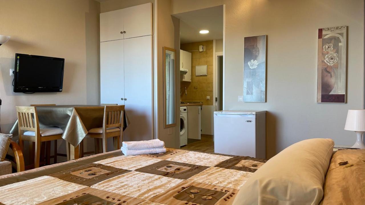 Estudio Con Vista Al Mar 19 بينالماذينا المظهر الخارجي الصورة